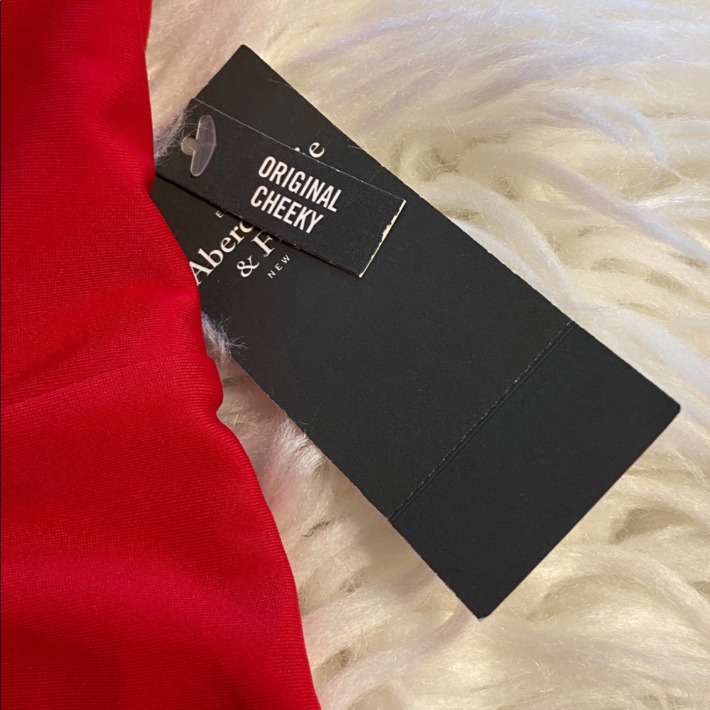 Abercrombie & Fitch Red One Piece size S swimsuit brand new - Picture 2 of 8